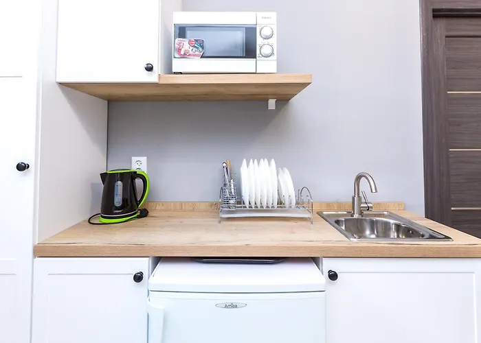 Apartment файна смарт-квартира біля жд вокзалу на городоцькій 143