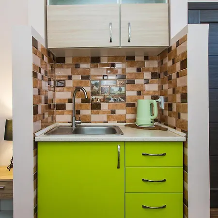 Lägenhet файна смарт-квартира біля жд вокзалу на городоцькій 143 Lviv