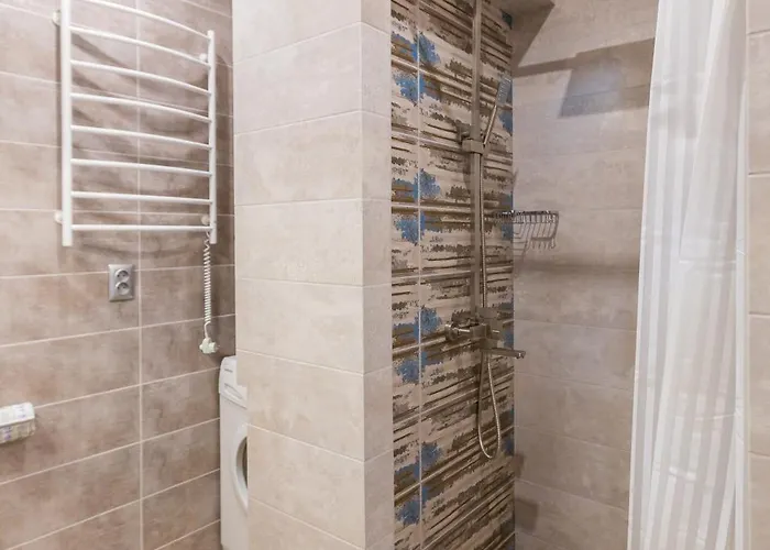 файна смарт-квартира біля жд вокзалу на городоцькій 143